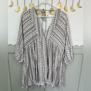 By Together Black and White Patterned Flowy Dress